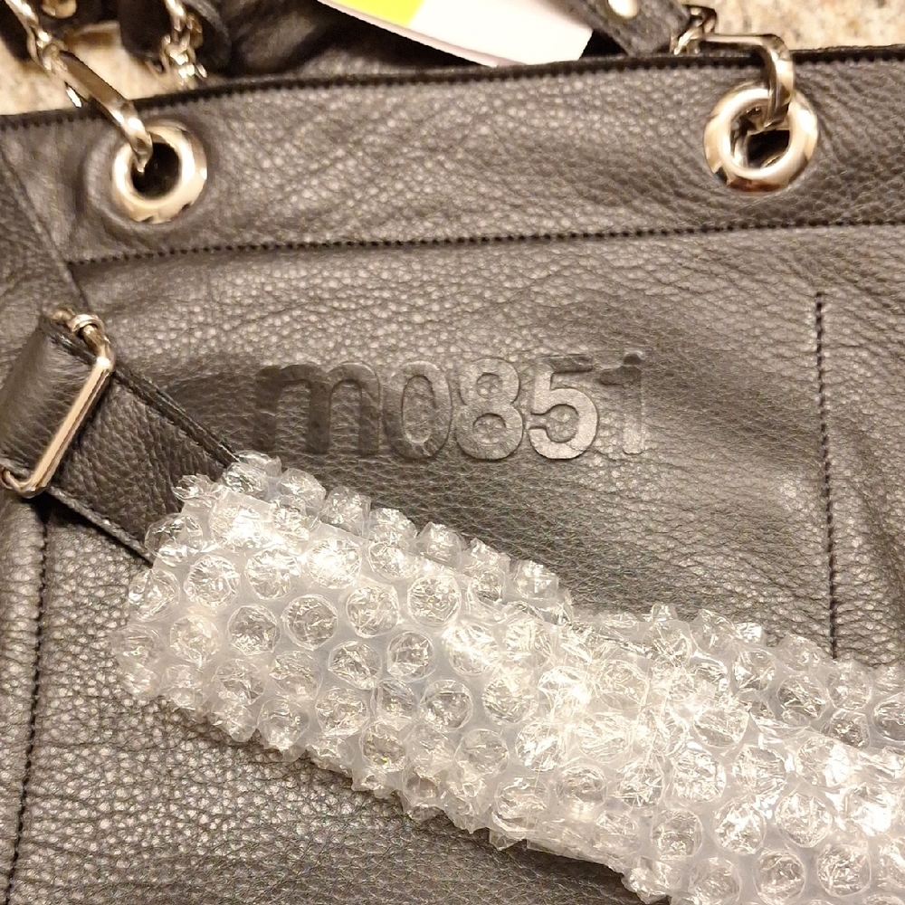 Black Leather Women's Bag M0851 Italian Soft Leather Made In Montreal